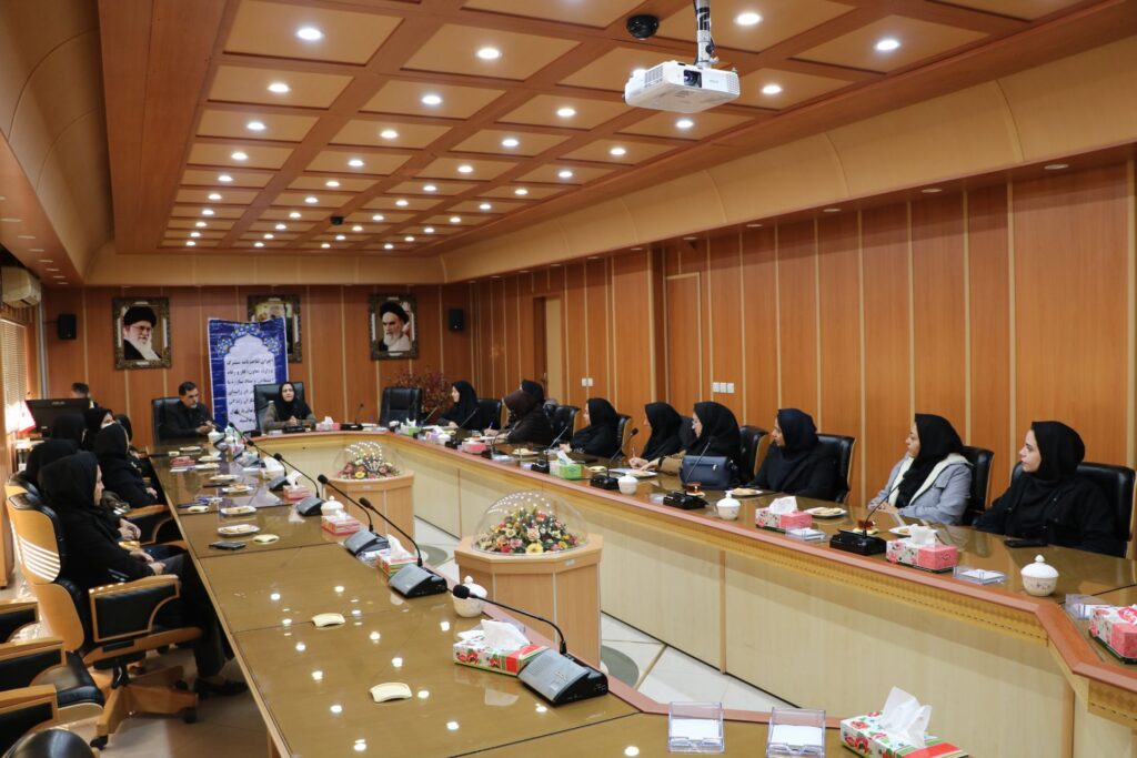 کارگاه تخصصی «سبک زندگی سالم» با حضور دکتر ثانی در سالن کنفرانس شرکت زغال‌سنگ برگزار شد